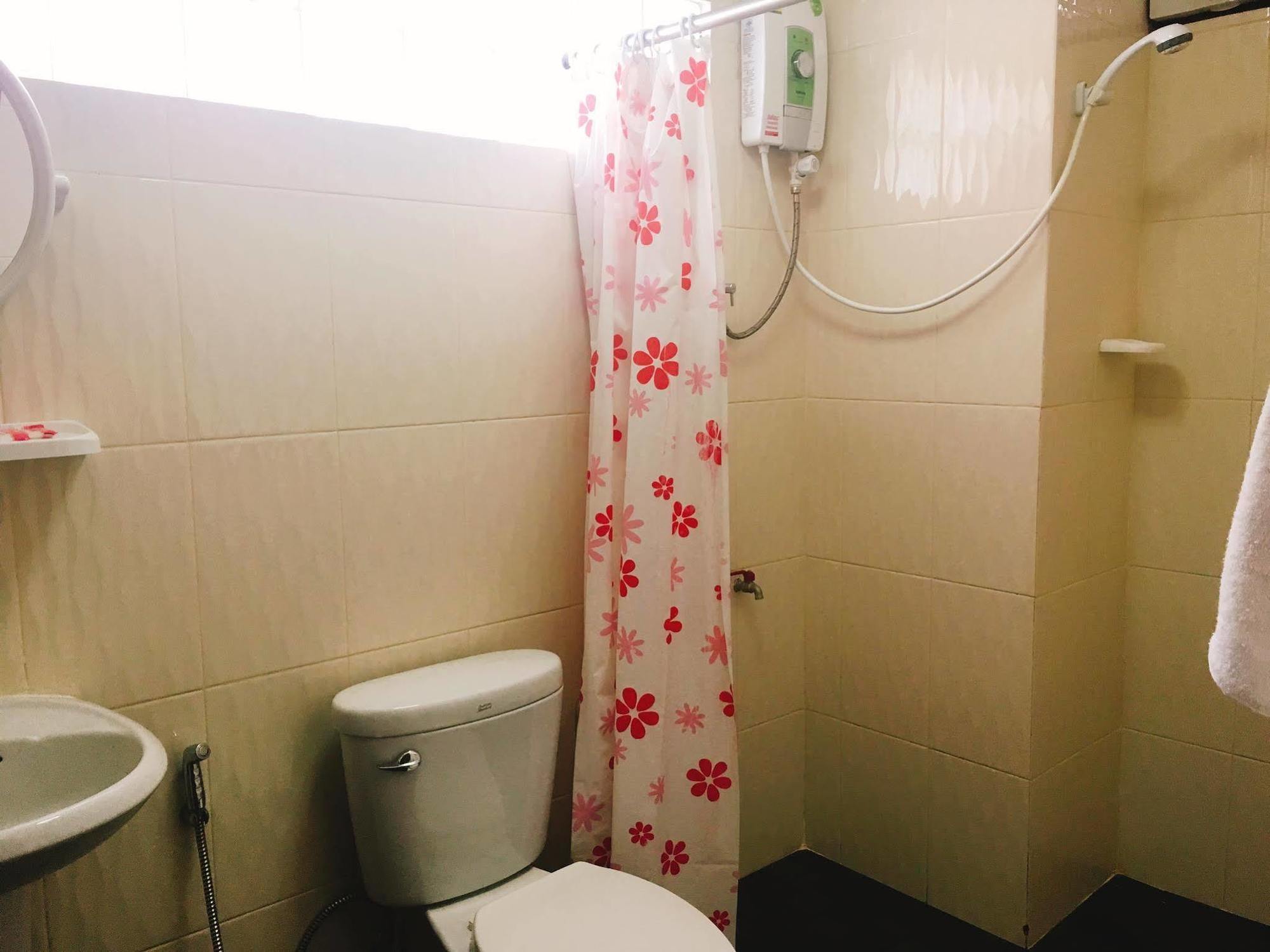 Bayern Guesthouse Ban Nongdouang Esterno foto
